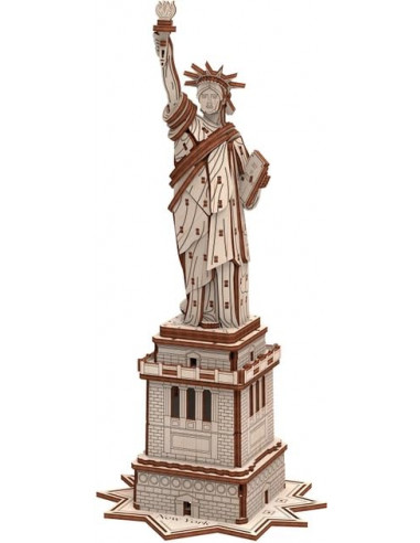 Mr Playwood Statue de la Liberté, PWSTA