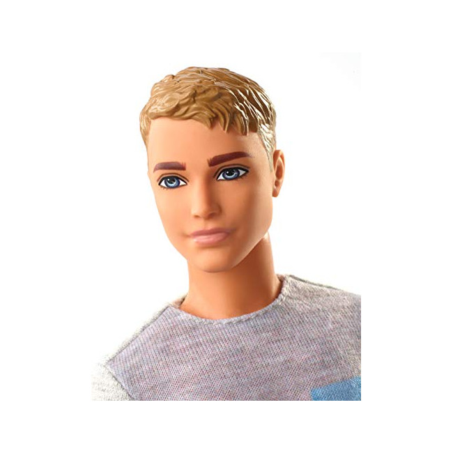 Barbie Voyage - Poupée Ken aux cheveux châtains avec 5 accessoires