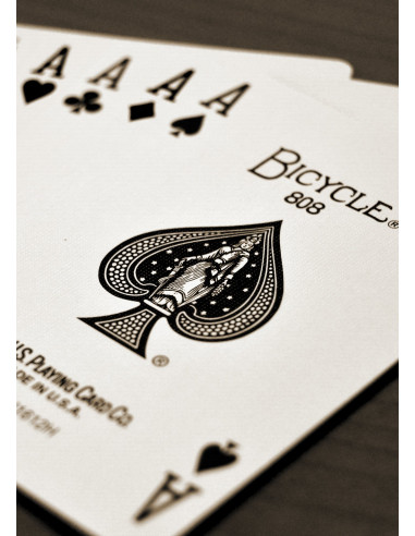 Bicycle   Jeu De 54 Cartes à Jouer   Original Rider Back Standard   Magie / Carte Magie   Coloris Aléatoire 